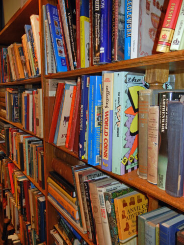 Antique-Selling Business Spans Three Generations in Wheeling